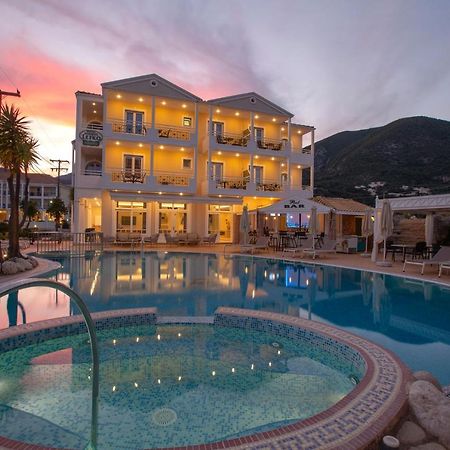 Lefko Hotel & Apartments Нідрі Екстер'єр фото