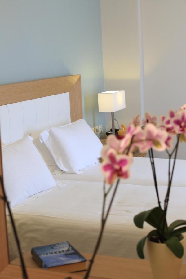 Lefko Hotel & Apartments Нідрі Екстер'єр фото