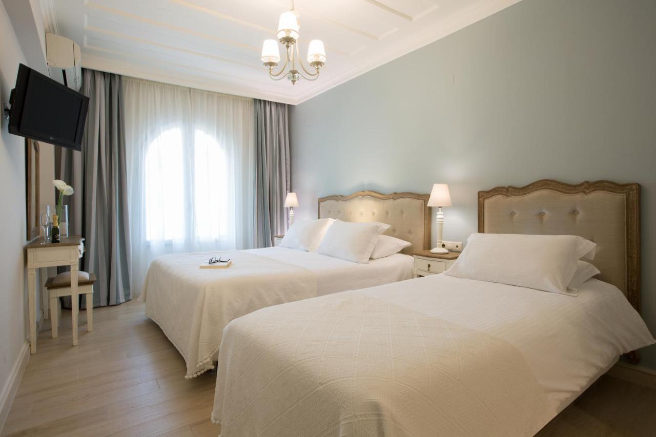 Lefko Hotel & Apartments Нідрі Екстер'єр фото