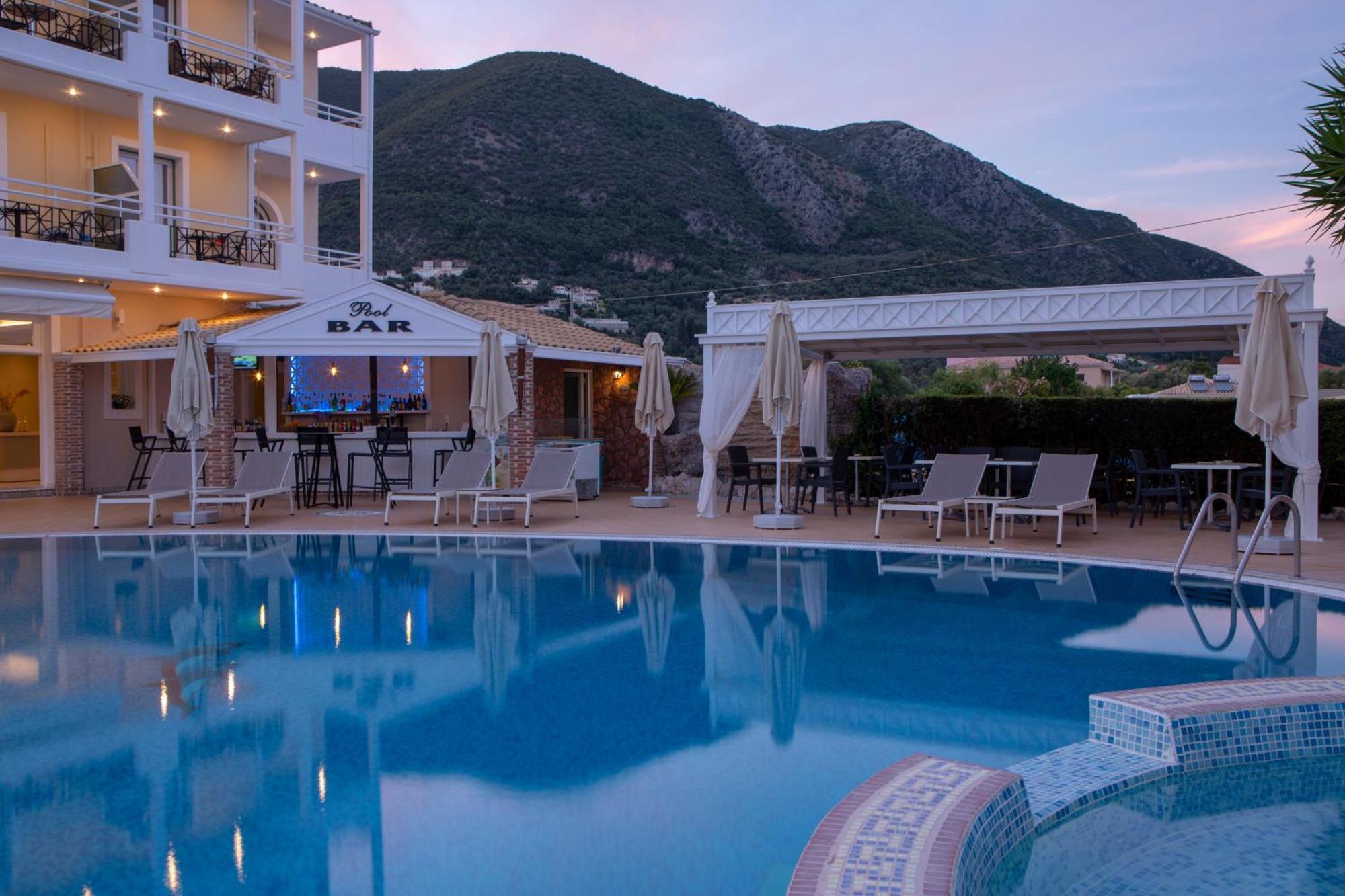 Lefko Hotel & Apartments Нідрі Екстер'єр фото